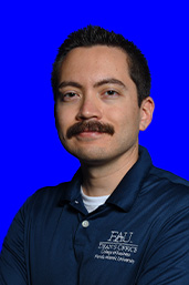 Robert  Garcia